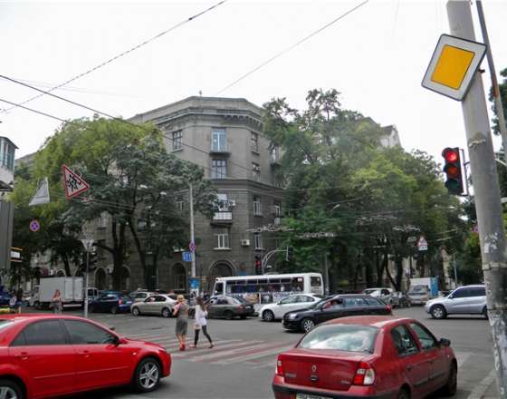 Успенская ул.