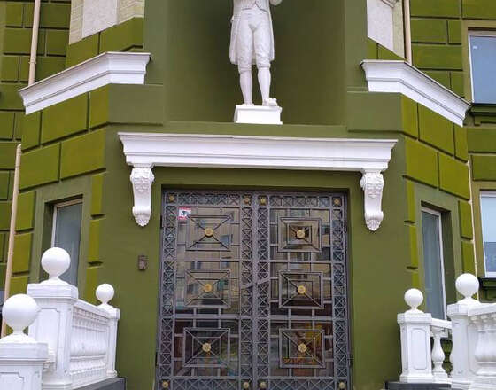 Миланская ул.